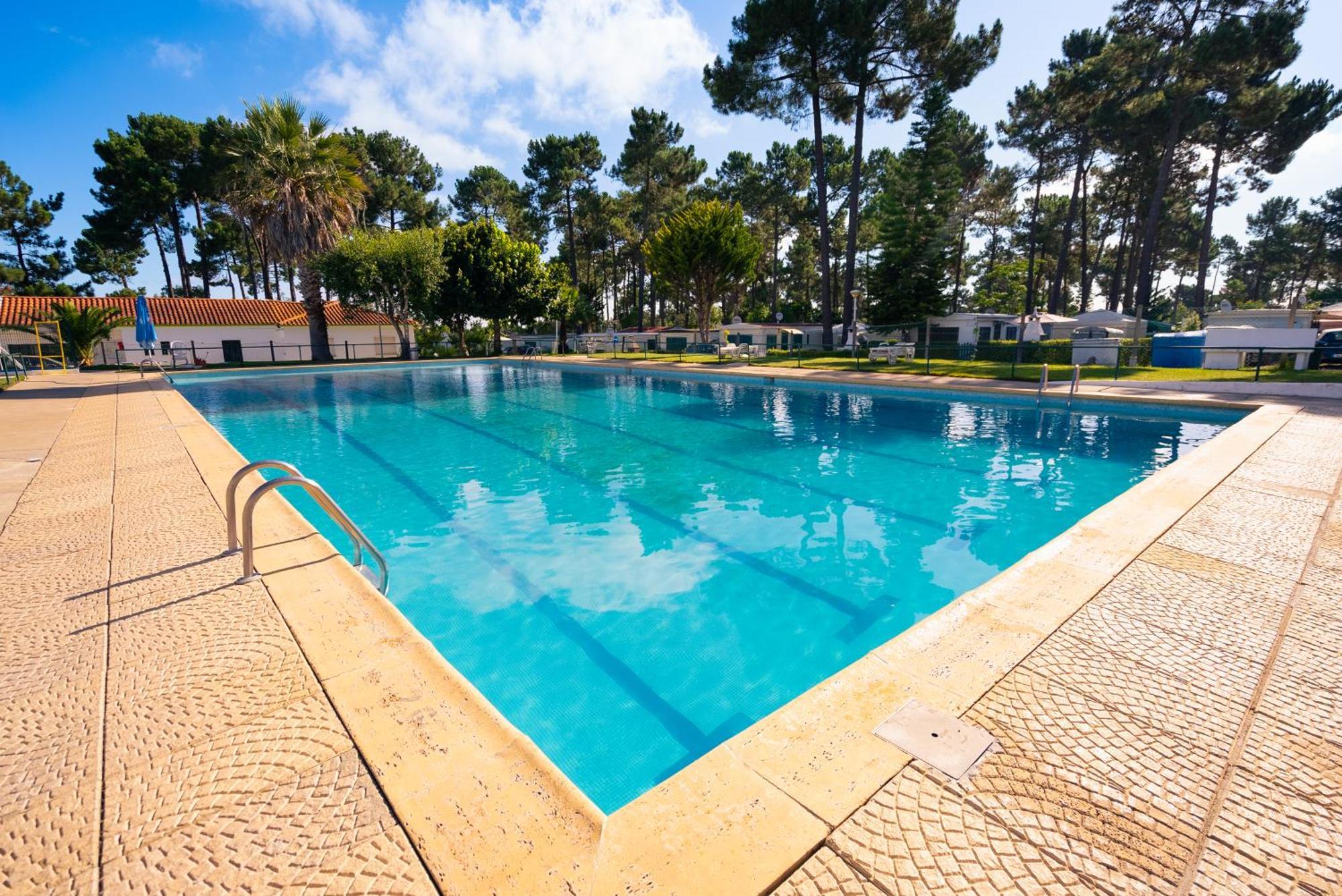 Hotel Kampaoh Sesimbra Esterno foto